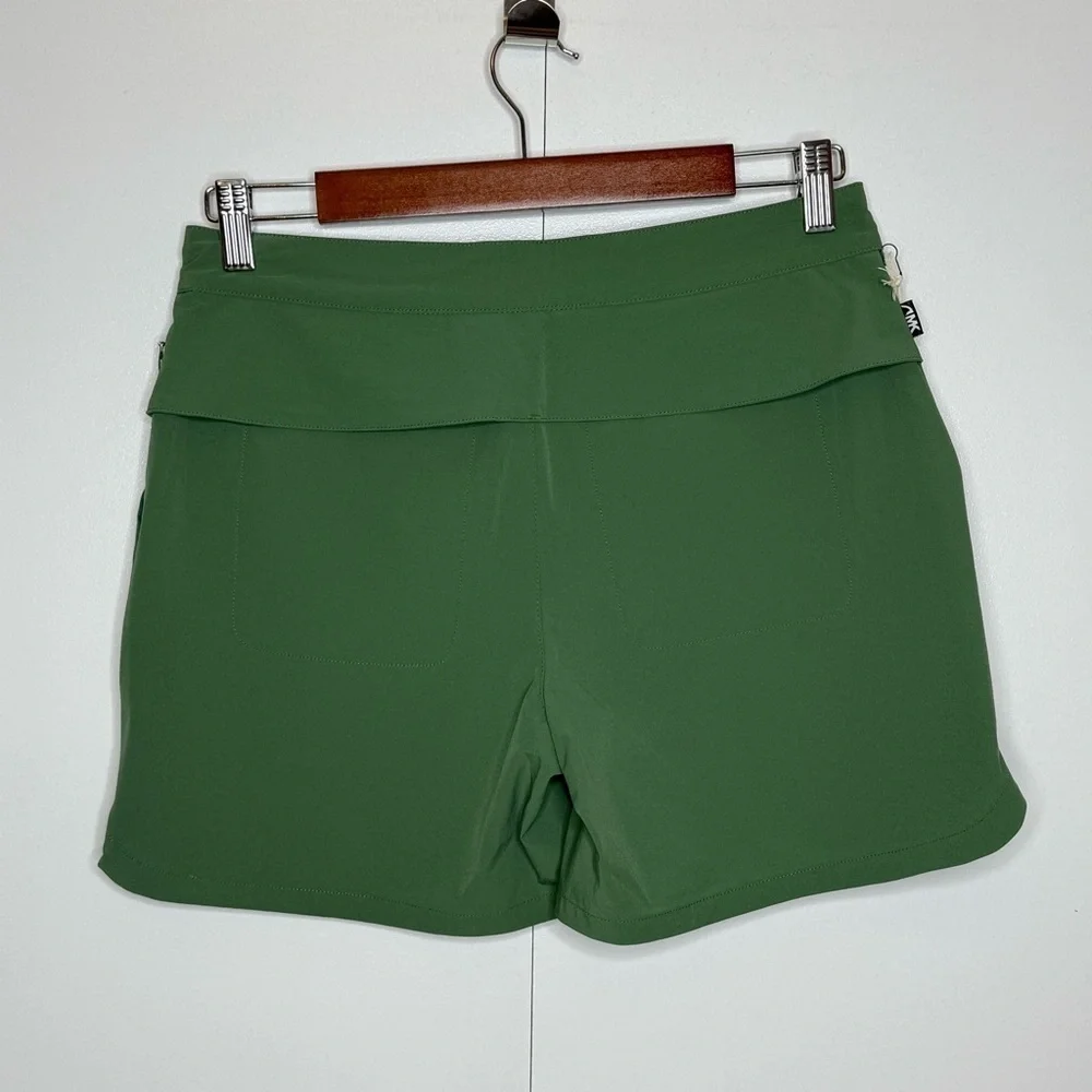 Mountain Khakis Green Lagoon Trail Shorts Classic Fit- Size 4 NWT - Picture 7 of 16